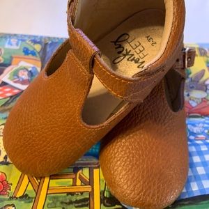 🐵 monkey feet toddler shoes